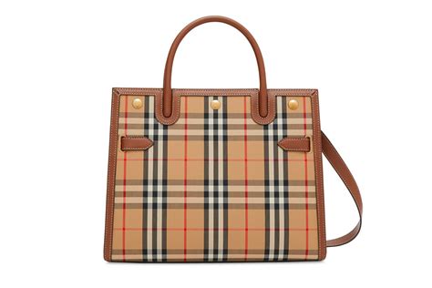 burberry tote on succession.